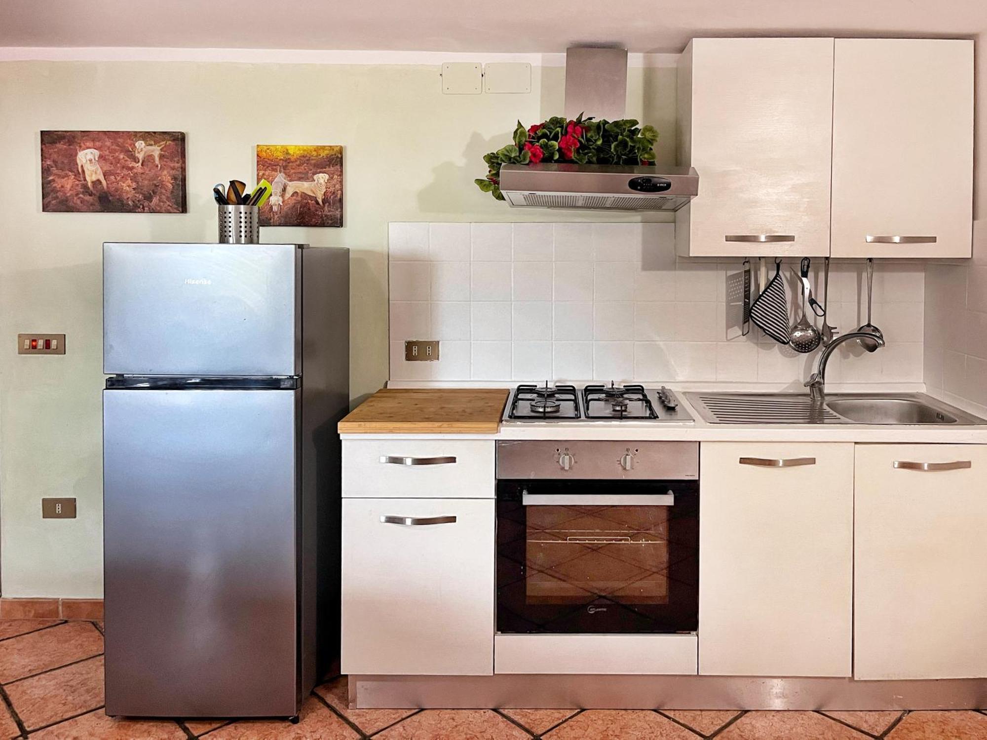 Casa Di Katia Lägenhet Collesalvetti Exteriör bild