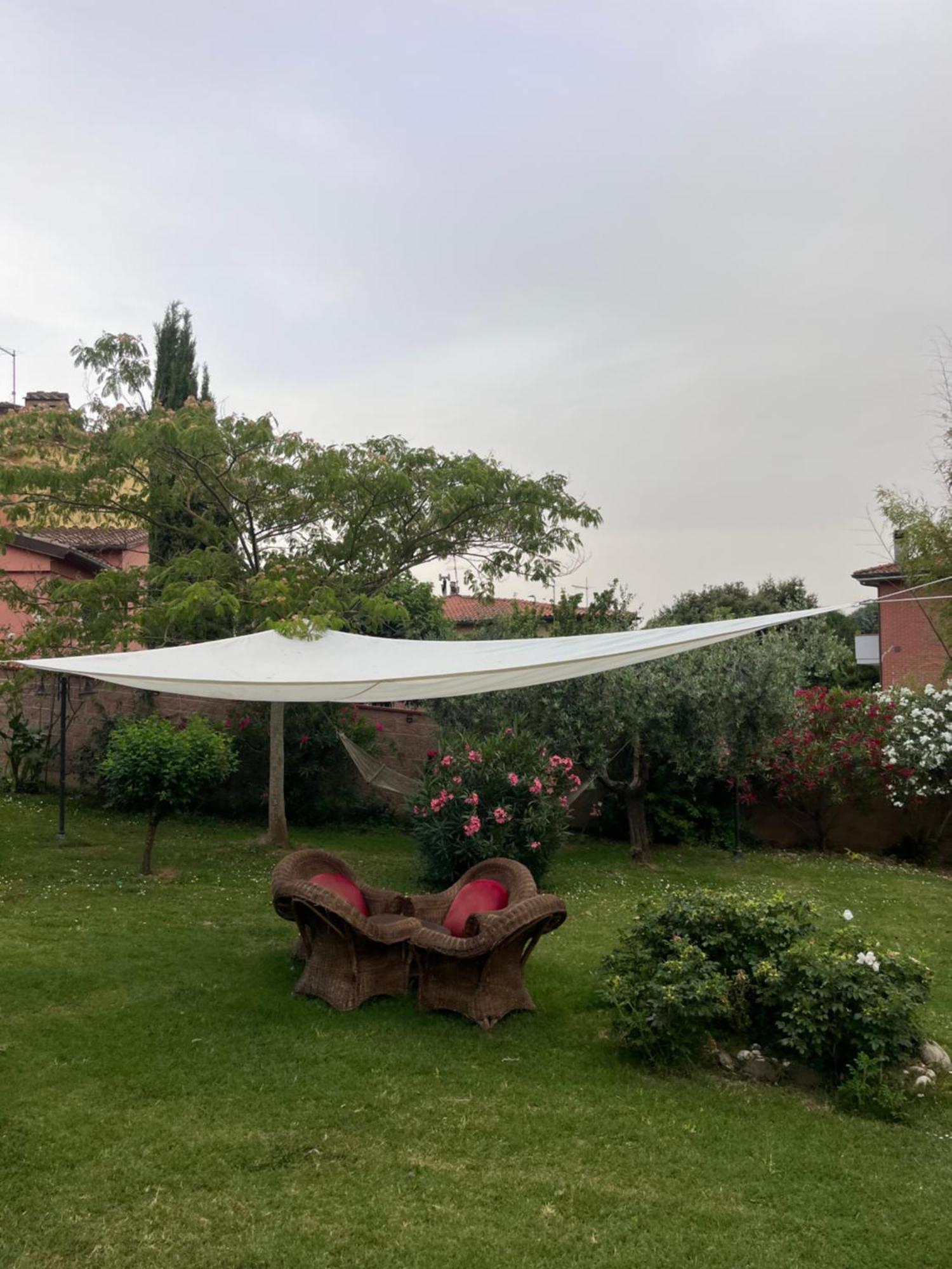 Casa Di Katia Lägenhet Collesalvetti Exteriör bild