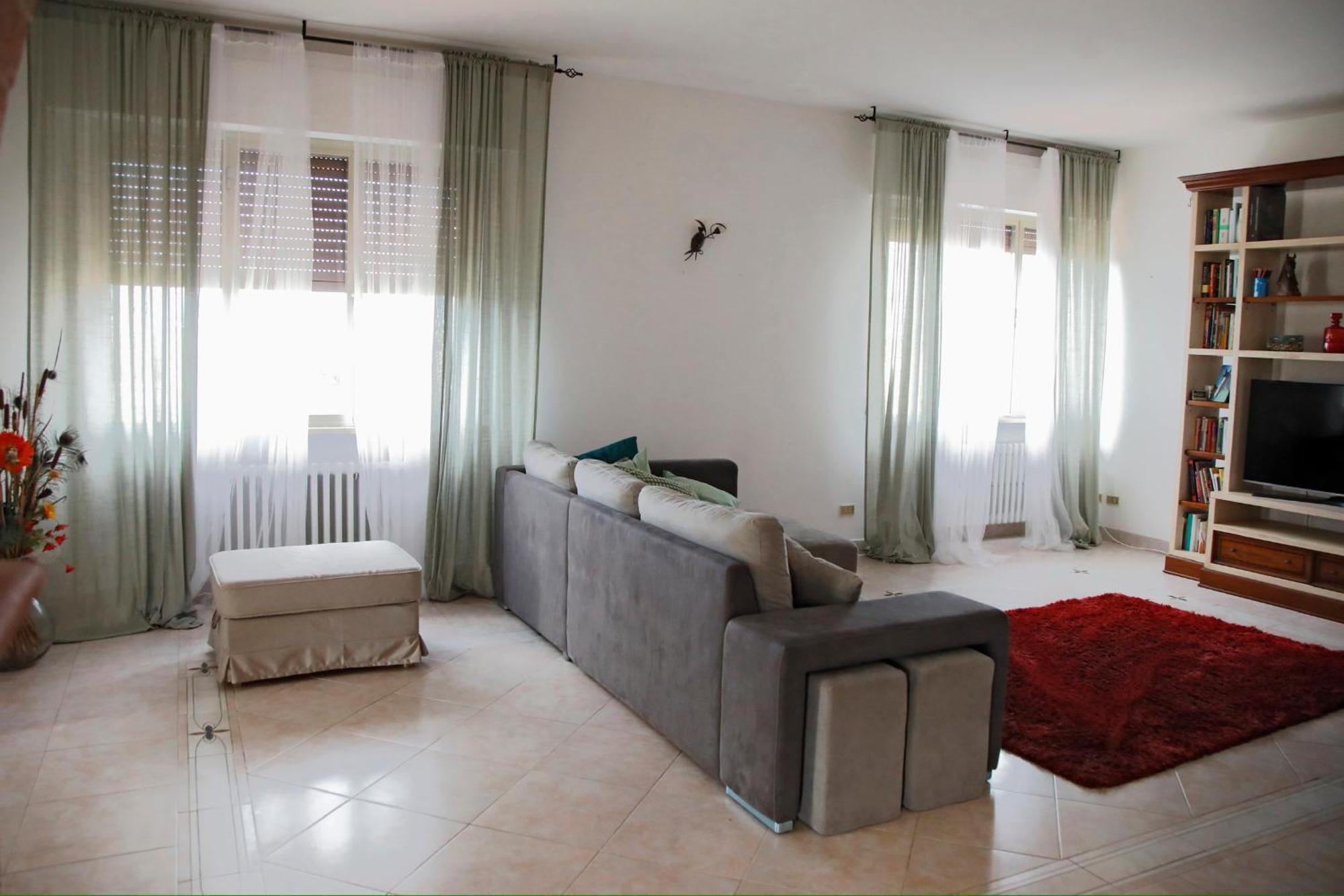 Casa Di Katia Lägenhet Collesalvetti Exteriör bild