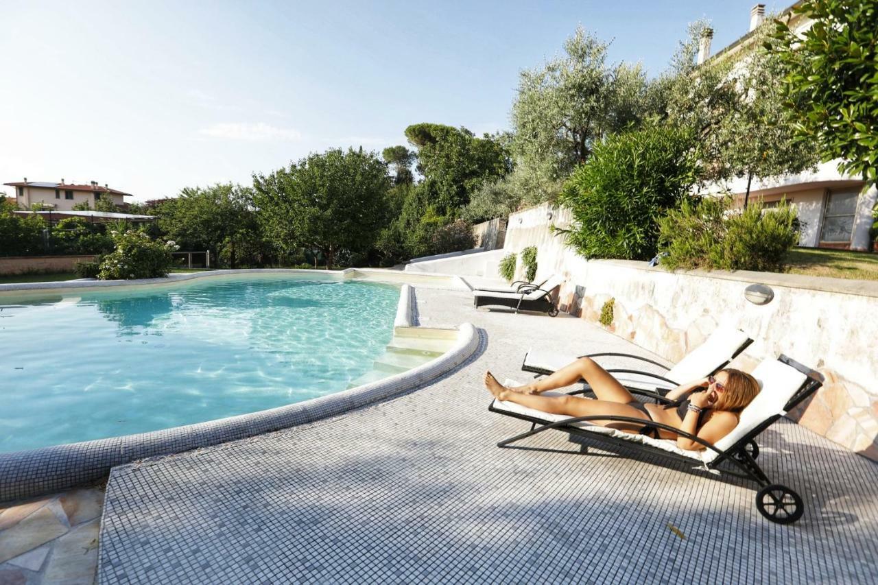 Casa Di Katia Lägenhet Collesalvetti Exteriör bild