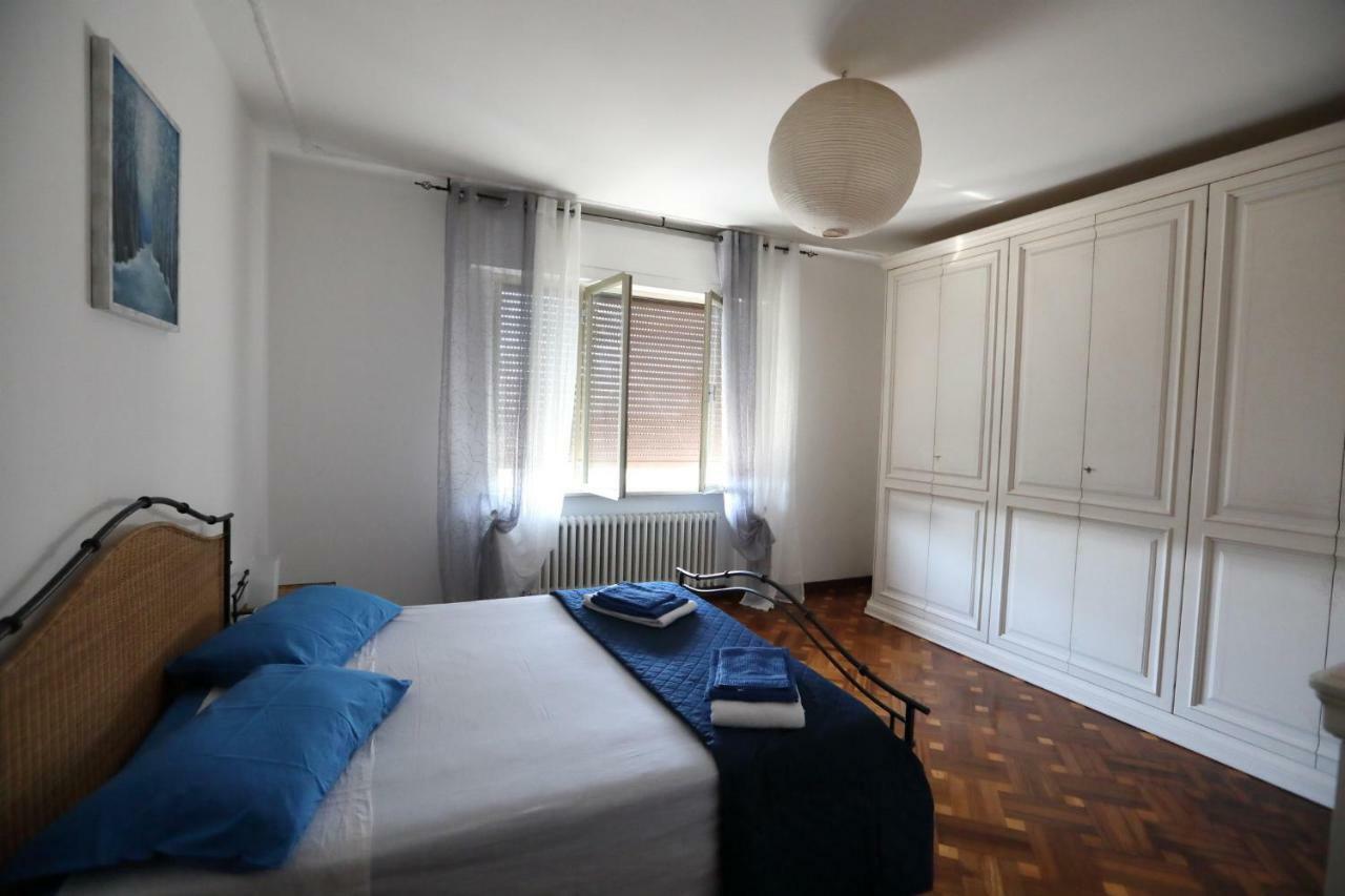 Casa Di Katia Lägenhet Collesalvetti Exteriör bild